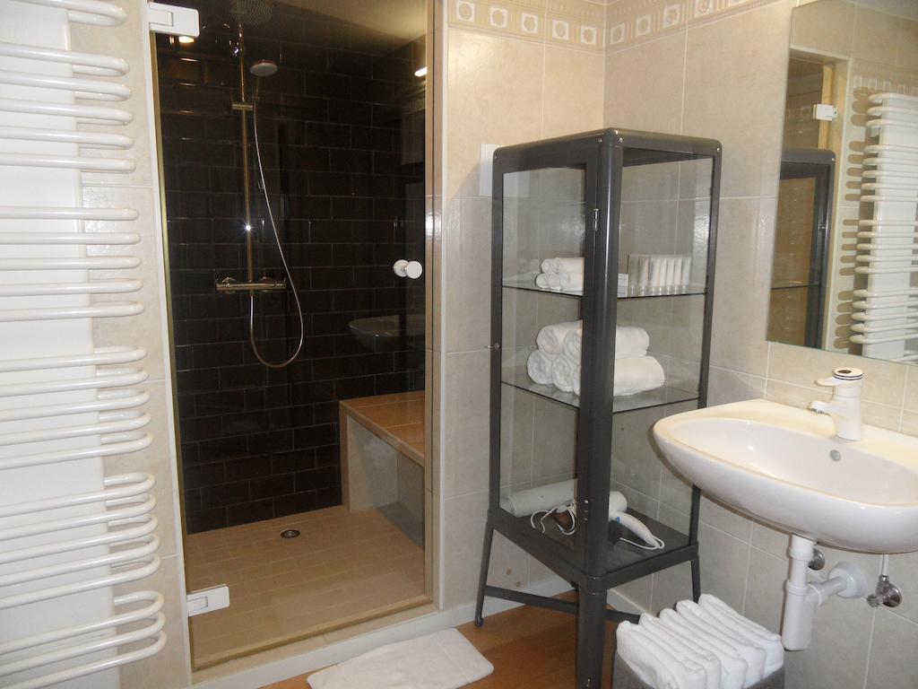 B&B Korsele 59 Horebeke Bilik gambar